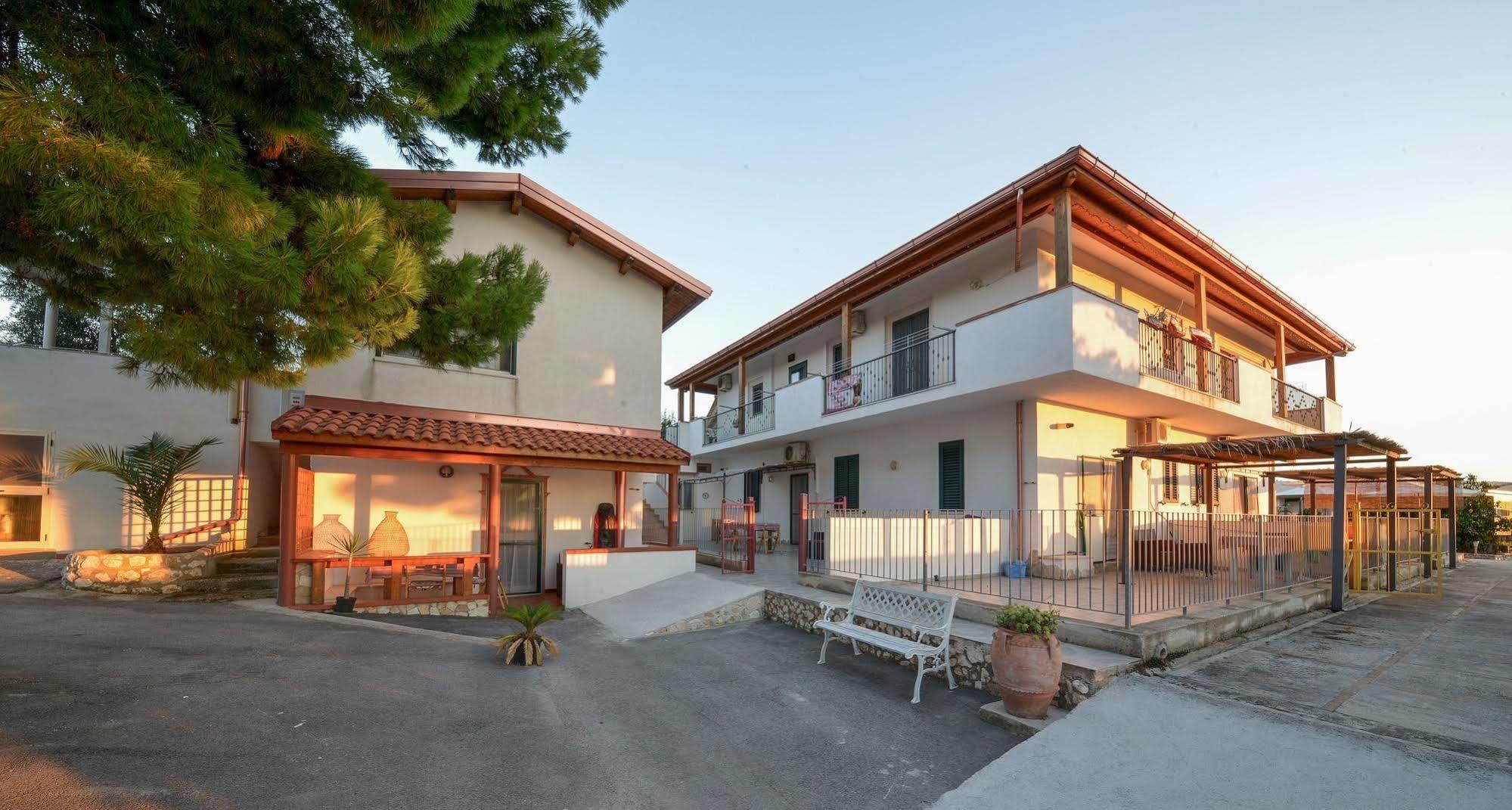 بيسْكيتْشّي B&B Villa Nicoletta المظهر الخارجي الصورة